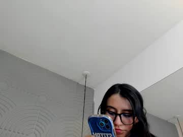 Eviegothel_ Chaturbate stream image from January 06, 2026