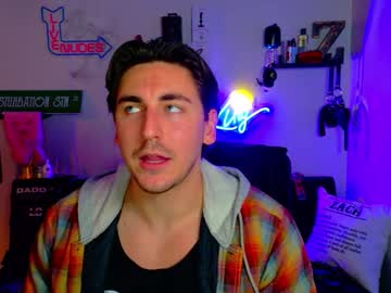 Zach_Rhyder Chaturbate stream image from January 07, 2026