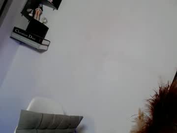 Trixie_Moore Chaturbate stream image from January 07, 2026