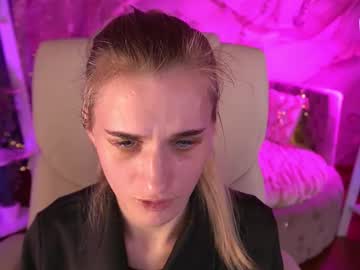 Diamondnina Chaturbate stream image from January 07, 2026