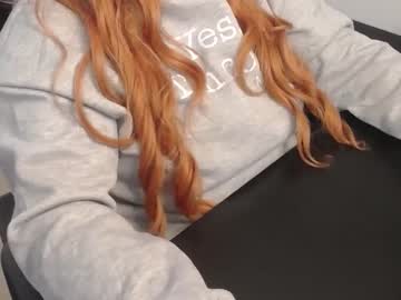 Elly_Petite Chaturbate stream image from January 07, 2026