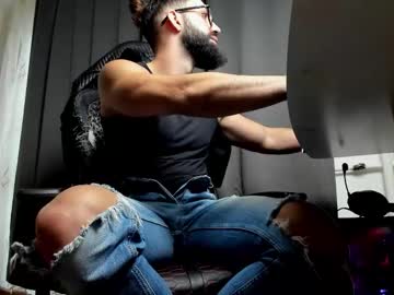 Liamaesthetic Chaturbate stream image from January 07, 2026