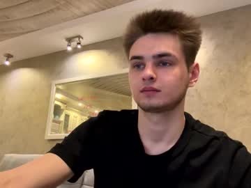 Mikecalix Chaturbate stream image from January 07, 2026