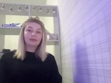Blondie_Xoxoxo Chaturbate stream image from January 07, 2026