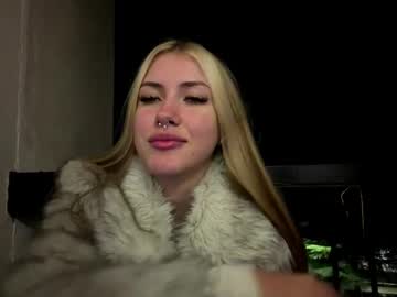 Soledadrozzi Chaturbate stream image from January 07, 2026