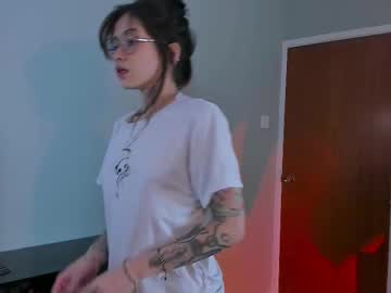 Zura_Cake Chaturbate stream image from January 07, 2026