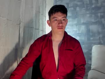 Skyrid3r Chaturbate stream image from January 07, 2026