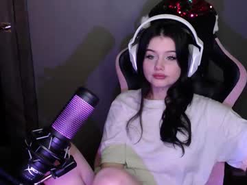 Blondyyarisha Chaturbate stream image from January 08, 2026