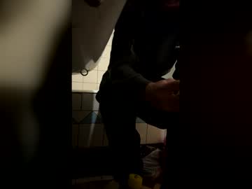 Davitnavrozashvili2 Chaturbate stream image from January 08, 2026