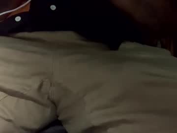 Ucmeoff Chaturbate stream image from January 08, 2026
