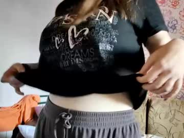 Roseannehensle Chaturbate stream image from January 08, 2026