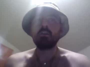 Bearddy522822 Chaturbate stream image from January 08, 2026