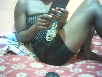 Pretty_Milan Chaturbate stream image from January 08, 2026