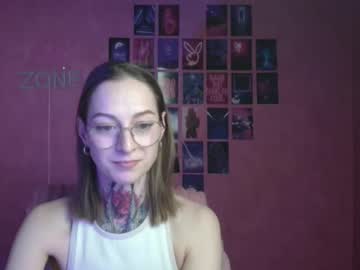 Alexa_Kittie Chaturbate stream image from January 08, 2026