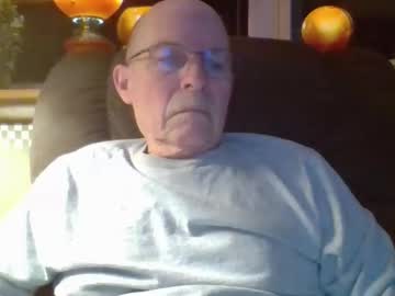 Aguynrkfrd Chaturbate stream image from January 08, 2026