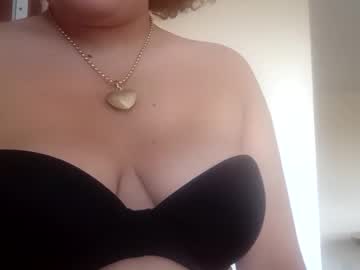 Luanapowerful Chaturbate stream image from January 08, 2026