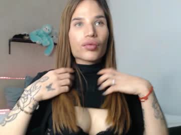 Brunettesurprise Chaturbate stream image from January 08, 2026