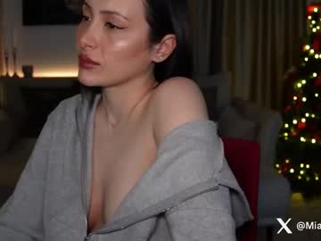 Arianaaswift Chaturbate stream image from January 08, 2026