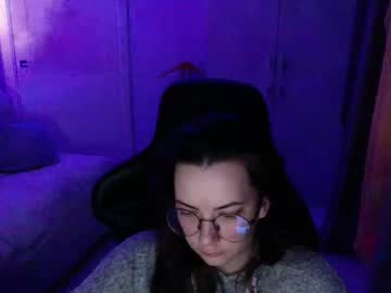 Moodiemira Chaturbate stream image from January 08, 2026