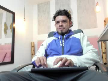 Enzo_Turner Chaturbate stream image from January 09, 2026