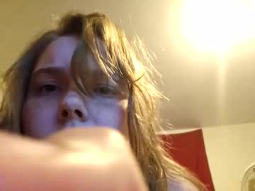 Strawberryluv420 Chaturbate stream image from January 09, 2026