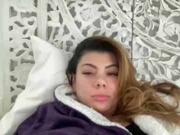 Maca_Hugoo Chaturbate stream image from January 09, 2026