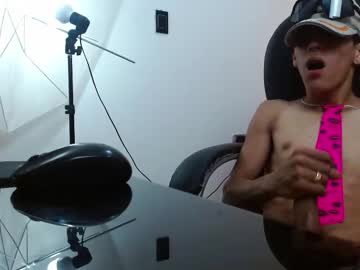 Paullcb Chaturbate stream image from January 09, 2026