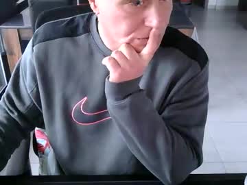 Allan57000 Chaturbate stream image from January 09, 2026