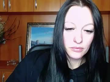 Bossluna Chaturbate stream image from January 09, 2026