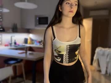 Alicedollswaaag Chaturbate stream image from January 09, 2026