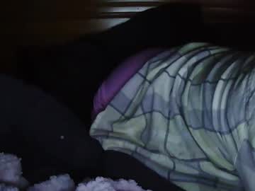 Milfytitts Chaturbate stream image from January 09, 2026