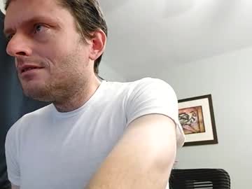 Undress_Me_ Chaturbate stream image from January 09, 2026
