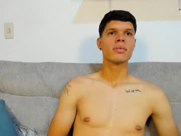 Andrew_Thopsom Chaturbate stream image from January 09, 2026