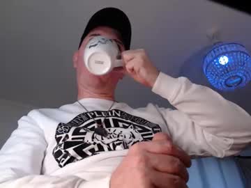 Lunalens Chaturbate stream image from January 09, 2026