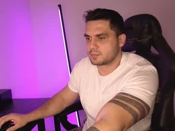 Celylow Chaturbate stream image from January 09, 2026