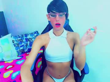 Zulramth Chaturbate stream image from January 09, 2026