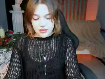 Kirarid Chaturbate stream image from January 09, 2026