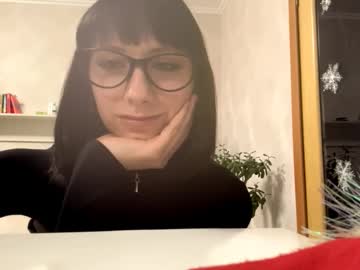 Constancecardy Chaturbate stream image from January 09, 2026