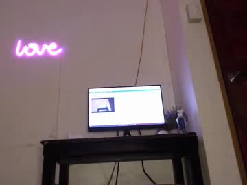 Urlovely_Hait Chaturbate stream image from January 09, 2026