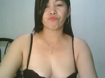 Hotmamajen4u Chaturbate stream image from January 10, 2026