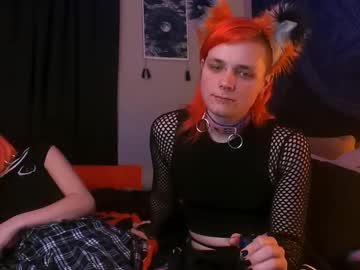 Moxximewws Chaturbate stream image from January 10, 2026