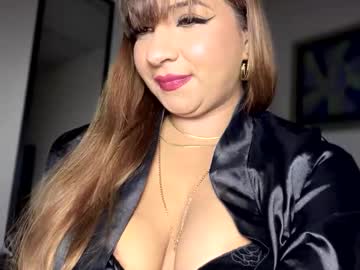 Beautymoon26 Chaturbate stream image from January 10, 2026
