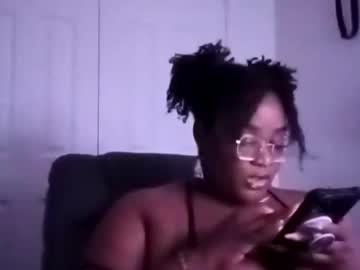 Pandamami Chaturbate stream image from January 10, 2026