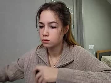 Lydabitting Chaturbate stream image from January 10, 2026
