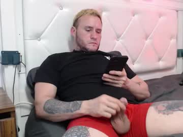 Wildpecker Chaturbate stream image from January 10, 2026