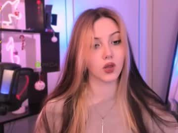 Ella_Coco Chaturbate stream image from January 10, 2026