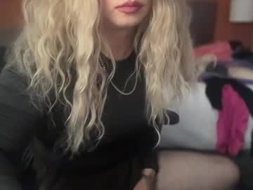 Kinkicloudz91 Chaturbate stream image from January 10, 2026