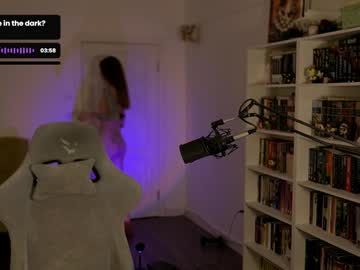Loony_Moony Chaturbate stream image from January 10, 2026