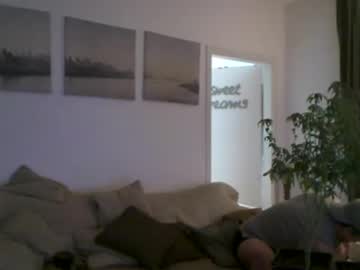 Menace2dennis Chaturbate stream image from January 10, 2026