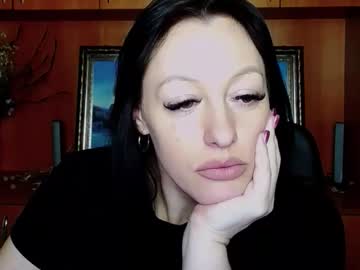 Bossluna Chaturbate stream image from January 10, 2026